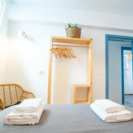 Depis Private Naxos *