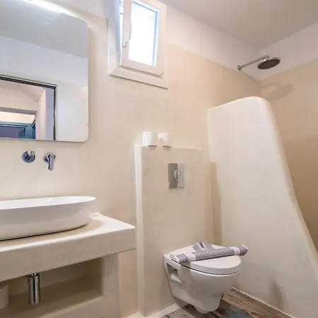 Depis Private Naxos Villa